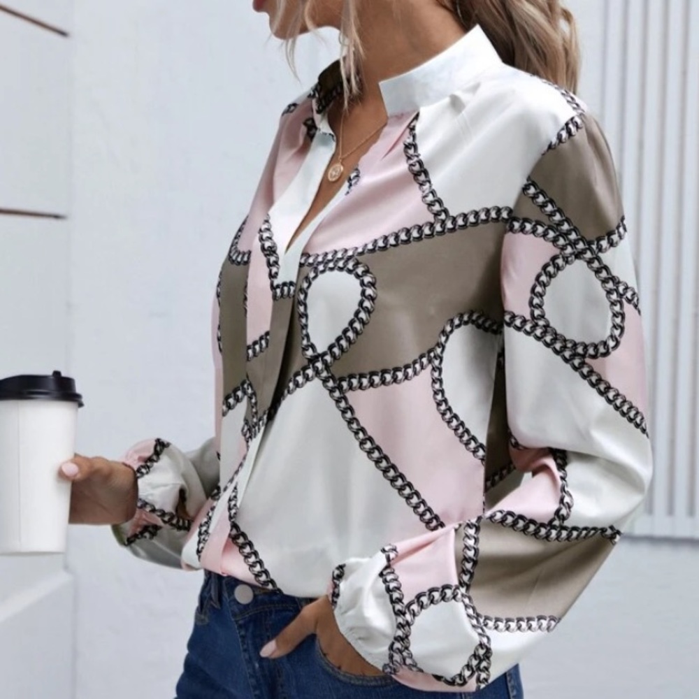 Chain print color block long sleeve top - Picture 2 of 3